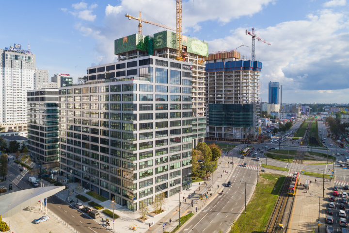 /uploads/posts/ba97a6bbe9c6536d03d9aa29402850827323a9f7/images/Skanska_Generation Park Z_fot. Rafał Tomczyk (3).png